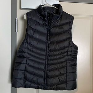 Women’s Northface Vest